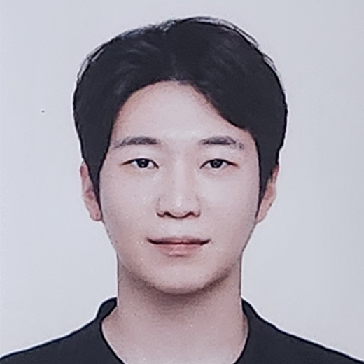 남태욱
